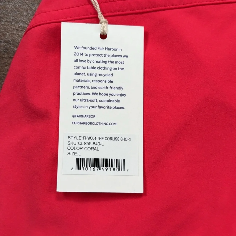 Women's Fair Harbour Shorts Size Large Coral Built in Biker Short Nylon Blend‎
